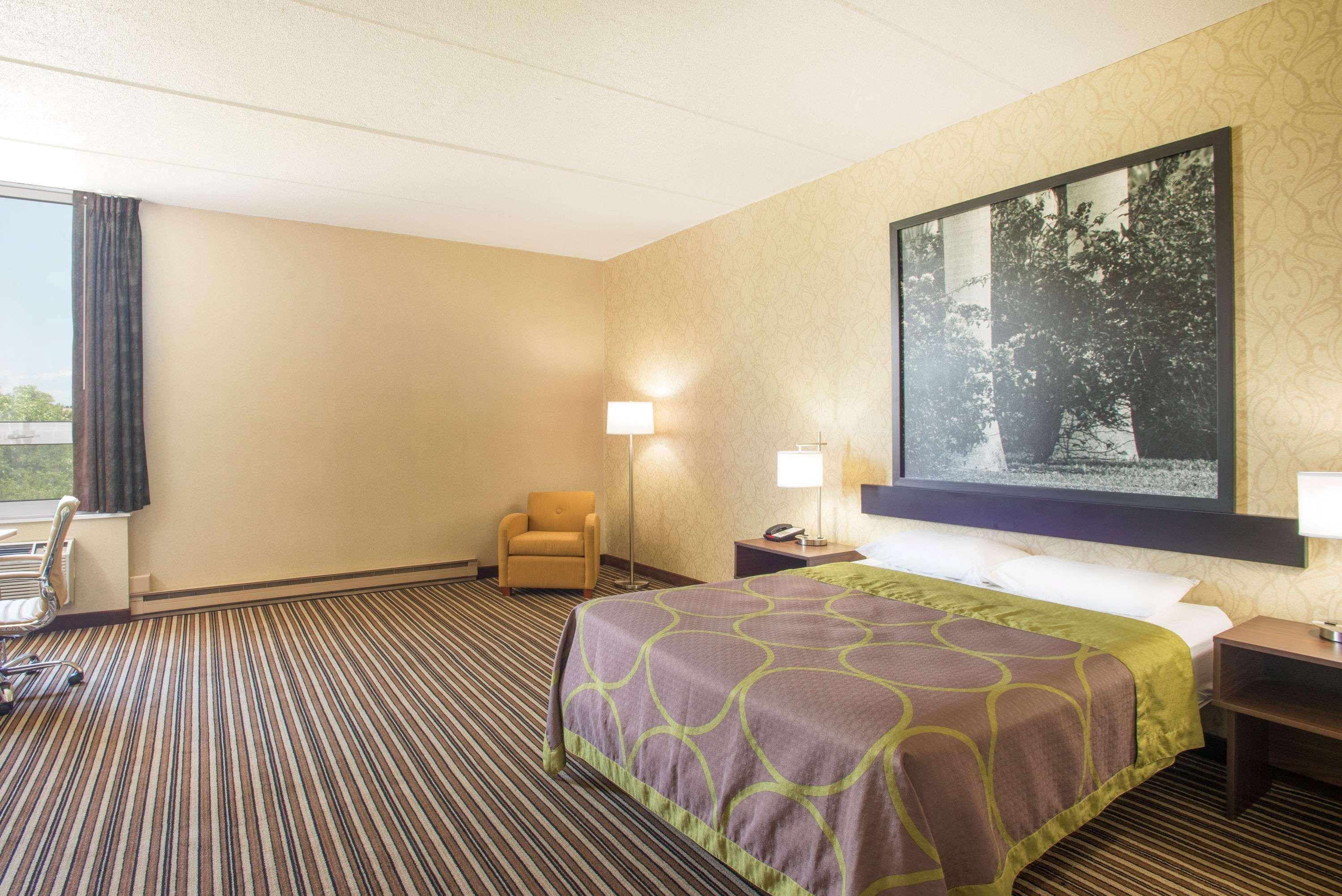 Super 8 By Wyndham Plattsburgh Otel Dış mekan fotoğraf