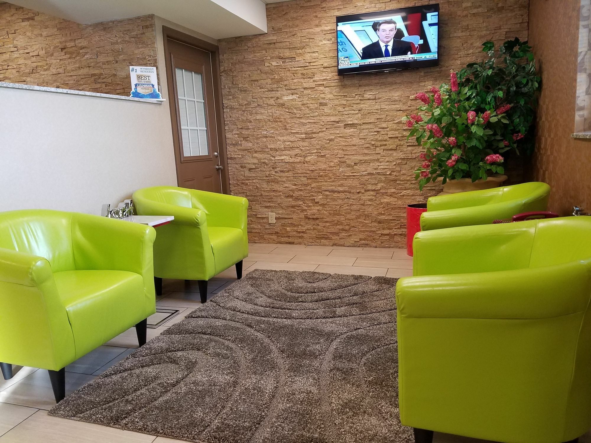 Super 8 By Wyndham Plattsburgh Otel Dış mekan fotoğraf